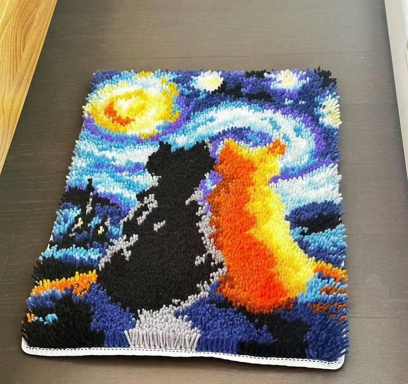GLAECYY Latch Hook Kits Rug Crochet Yarn Kit Cushion Colour Pre-Printed Canvas Rug Needlework DIY Hook and Latch Kit (Star Cat) - Image 3